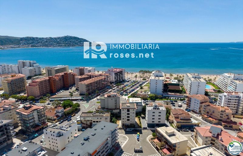 Foto 74055224-03cc-43ed-8148-2865ff7cd5f0. Pis a Santa Margarida Roses