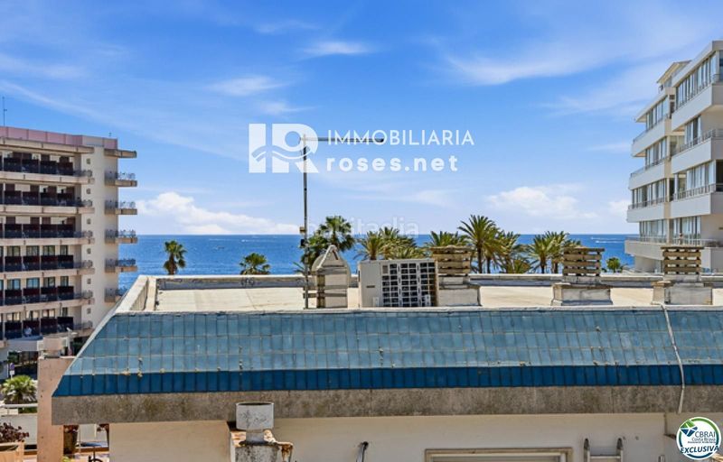 Foto f2ad38a2-1249-46fe-982d-1126caeec24c. Pis a Santa Margarida Roses