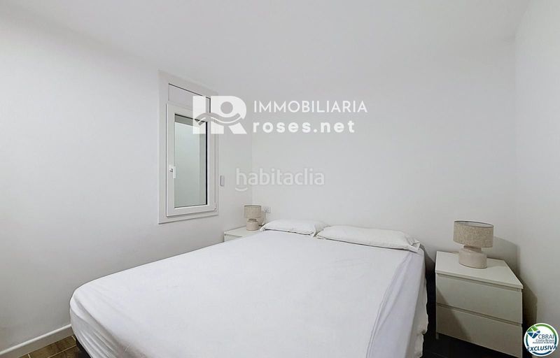Foto d9bb2b85-a7b2-4cfe-8403-878b2abc773c. Pis amb calefacció a Centre Roses