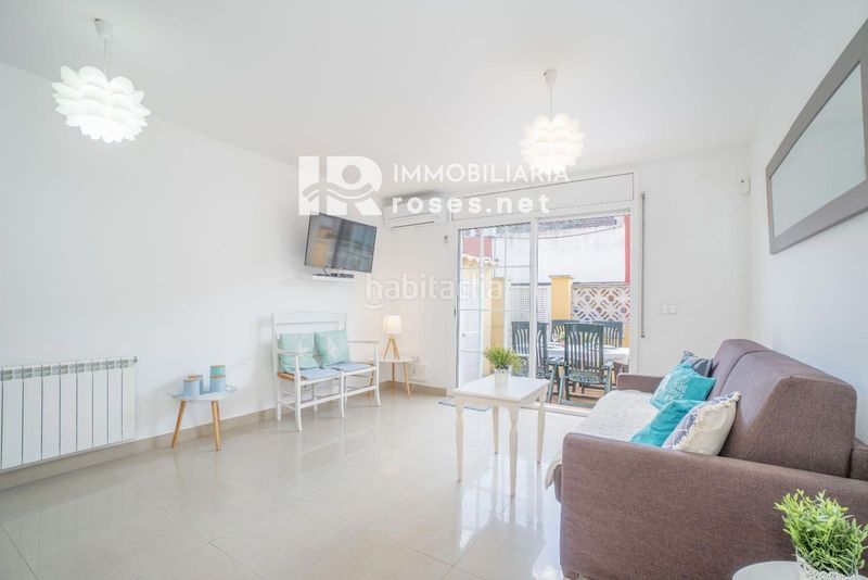 Foto 1a7ca70d-e805-4c3e-8d37-cd14811cd0f5. Casa adossada amb calefacció aparcament a Puigmal - Mas Nou Empuriabrava