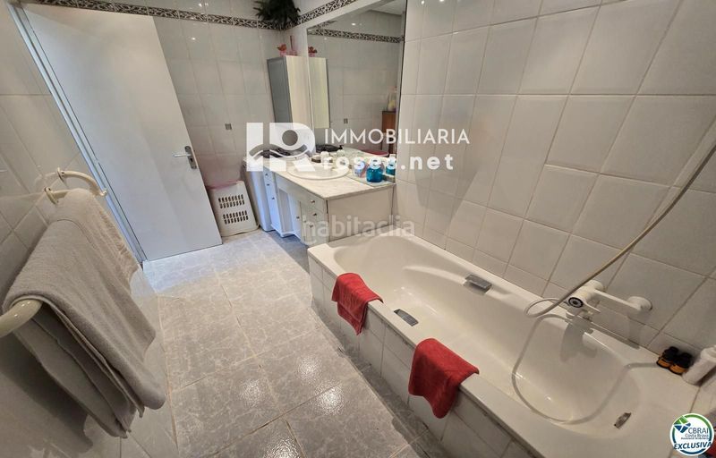 Foto e167eb56-5e6b-4ae6-b6e4-efbc70705e6f. Pis a Salins - Cavall de Mar Empuriabrava