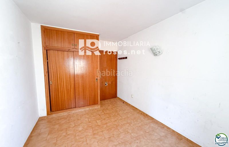 Foto 5e8e1999-fca9-4d39-b0db-911ff20b23bb. Pis a Centre Roses