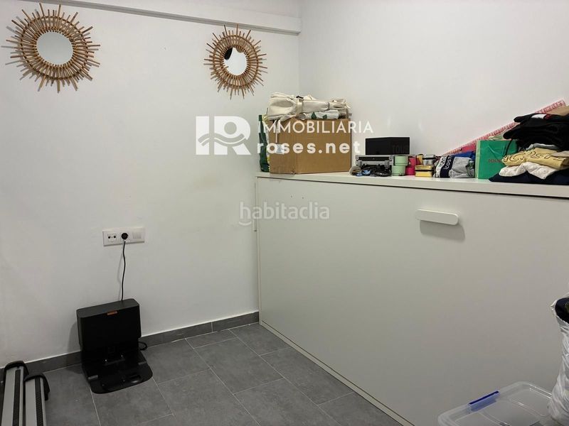 Foto faf0a2ee-9a69-4ccc-8e3d-199e5f7279dd. Flat in Centre Roses