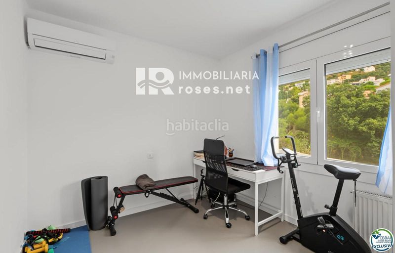 Foto bd1d1fec-ae9d-4f03-9754-e86edbdf74a0. Casa amb calefacció aparcament piscina a Nord Roses