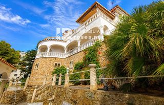Xalet  De pau vila. Villa romantica  romanticismo, encanto, tranquilidad y unas vist