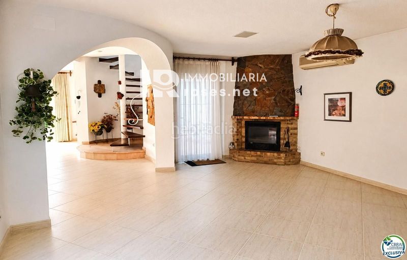 Foto 1d19ff9e-42a8-42d4-a79a-a8d2a997cc06. Chalet con riscaldamento parcheggio in Segre - Ebre - Ter Empuriabrava