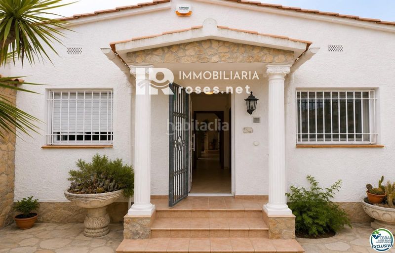 Foto 4ed52c03-b5e6-42c1-a1bc-88e921e44957. Chalet con riscaldamento parcheggio in Segre - Ebre - Ter Empuriabrava