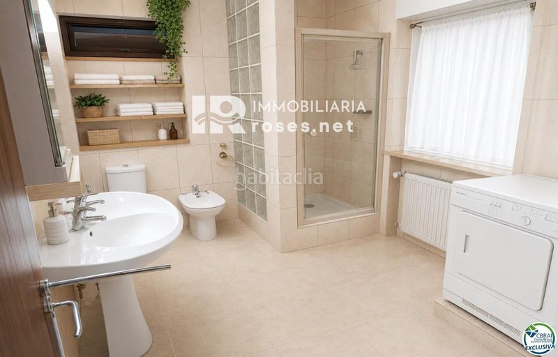 Foto 668bc0fa-67a2-4d90-9a24-e48f1ed6a6e8. Chalet con riscaldamento parcheggio in Segre - Ebre - Ter Empuriabrava