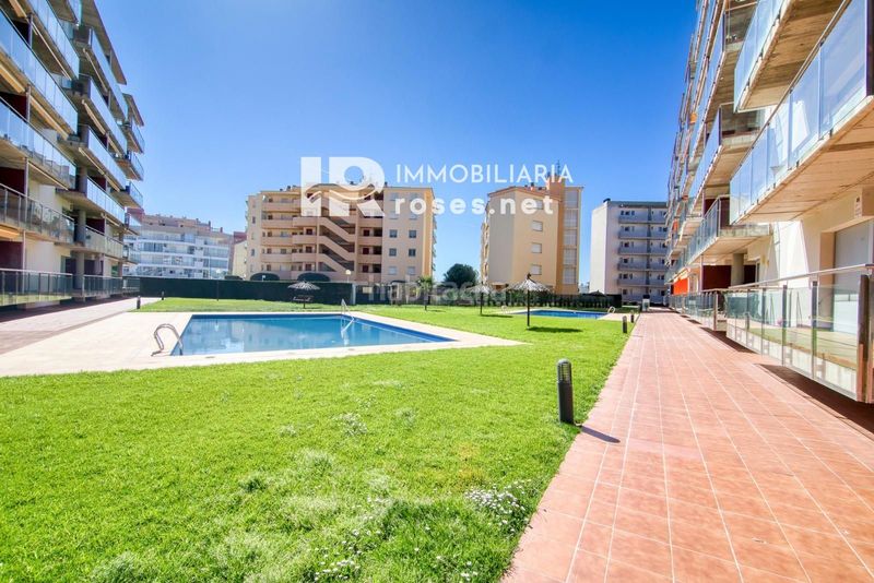 Foto a6753834-9fc4-4f58-9ab4-d21c3b7f769a. Pis amb piscina a Santa Margarida Roses