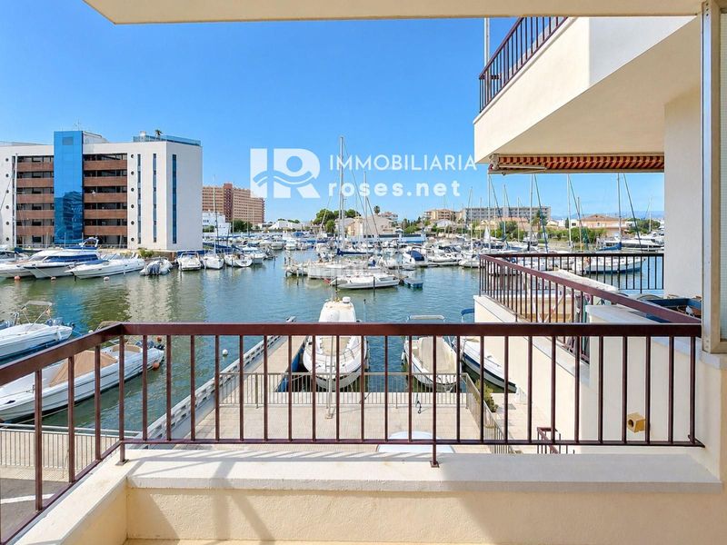 Foto bb6b8b56-0136-4f6b-aeac-558cbc45f731. Pis a Santa Margarida Roses