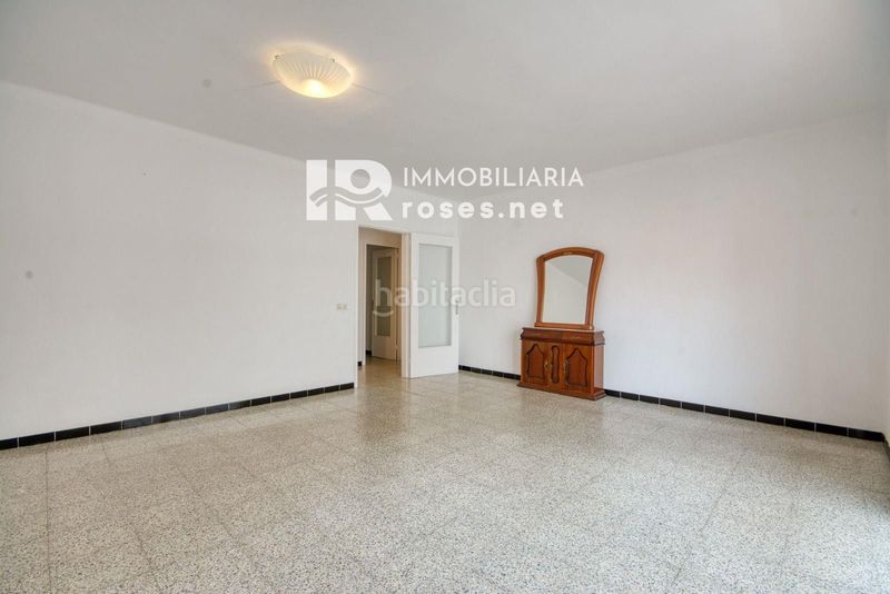Foto 0dc364d9-0d07-4d04-a5b7-285a6af9c2ec. Pis a Centre Roses