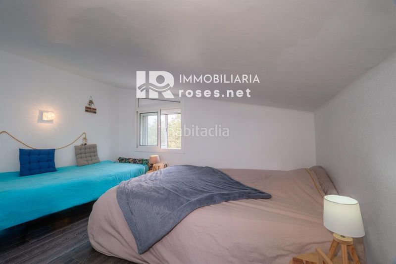 Foto 6418e637-642c-436a-a6ea-2ebe4e0dba11. Casa adossada a Cap Ras - Creus - Falconera Empuriabrava
