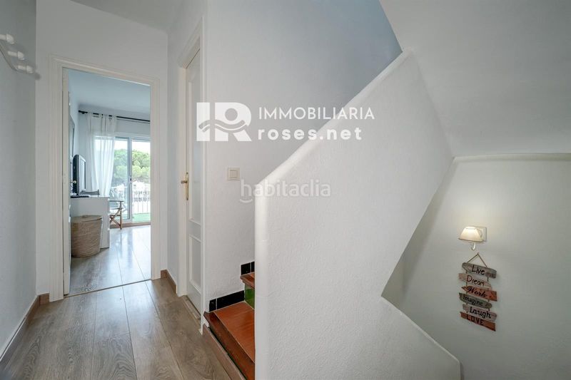 Foto ab0f7ebc-7610-483a-9c68-e6c8fbe1eb29. Casa adossada a Cap Ras - Creus - Falconera Empuriabrava
