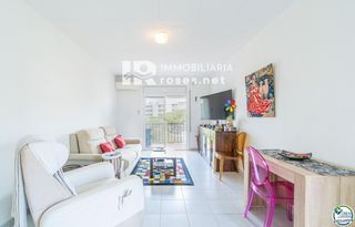 Piso  Calderon de la barca. Magnífico apartamento con terraza y parking privado  sector sala