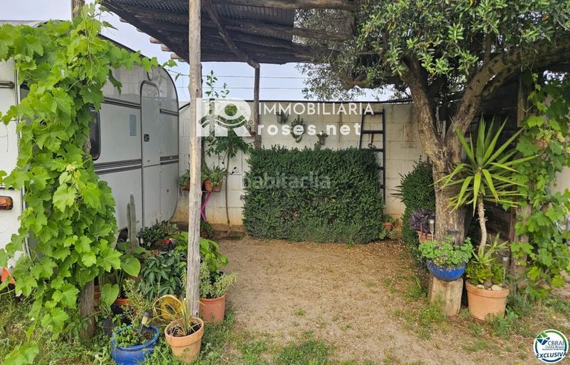 Foto 8672a055-e95b-41e5-bd57-8d674ea1c55b. Rural plot in Eixample-Horta Capallera Figueres