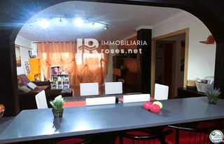 Appartement  Gardisso. Piso reformado en el centro de llançà, listo para entrar a vivir