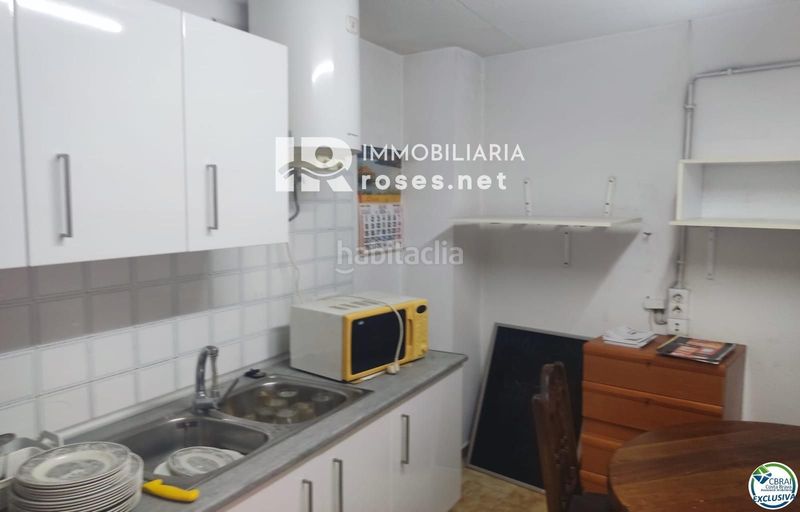 Foto ef5f1d66-3099-42b7-bbdb-6a9acdb42679. Local comercial en venta local comercial, antigua carniceria. en Empuriabrava