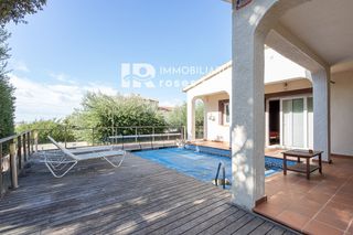 Chalet  Cl de la corunya. Chalet independiente en venta en roses, con 184 m2, 4 habitacion