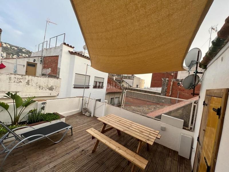 Foto 2305065a-b34a-4a7c-a7f1-88d0bcf684c8. Casa amb calefacció a Centre Roses