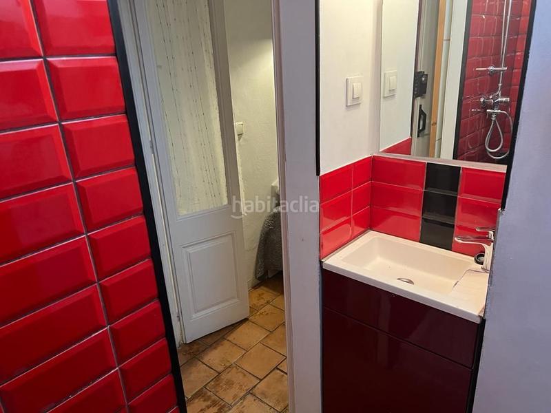 Foto e18a393b-fc29-4ff0-bc77-d7031967f9c3. Casa amb calefacció a Centre Roses