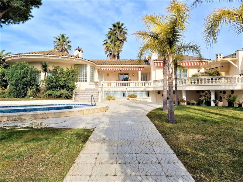Foto 44bf888d-b28a-4c3a-8f2f-dd6ea48a62da. Casa amb calefacció piscina a Francolí - Freser - Noguera Empuriabrava