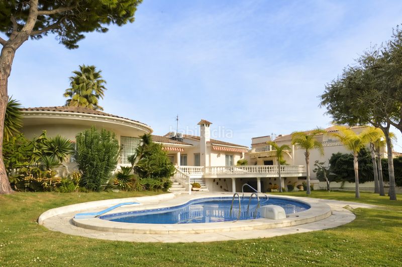 Foto 64ab8a18-1826-4f49-b384-36eaf32fd118. Casa amb calefacció piscina a Francolí - Freser - Noguera Empuriabrava