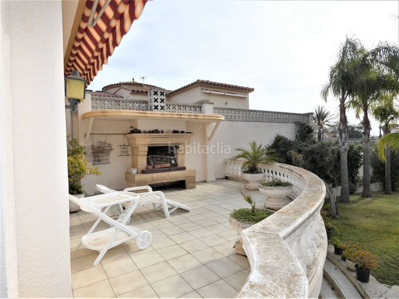 Foto 94273a27-d664-479b-9623-104d836c3ca0. Casa amb calefacció piscina a Francolí - Freser - Noguera Empuriabrava
