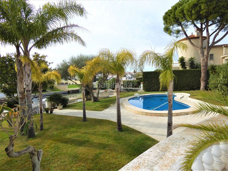 Foto b87b9793-3f14-48e7-9c6e-e4afd70bec18. Casa amb calefacció piscina a Francolí - Freser - Noguera Empuriabrava