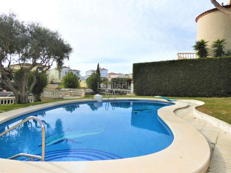 Foto e2bb03c3-97d9-47bc-b8a7-81549e75fa3a. Casa amb calefacció piscina a Francolí - Freser - Noguera Empuriabrava