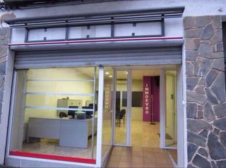 Business premise  Lluis companys. Local comercial centro rosas cerca paseoideal inversor