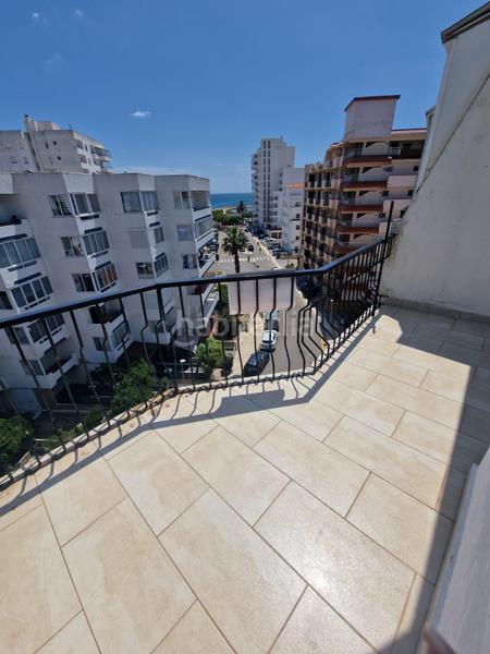 Foto 73952fe4-8911-41b1-9788-ec7de5ccb55f. Apartamento  a 100m de la playa con terraza y vista al mar en Roses