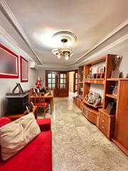 Apartament a Centre. Oportunidad única en el centro de roses!