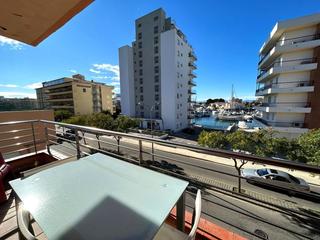 Apartment  De la platja. Apartamento renovado en santa margarita  a solo 500m de la playa
