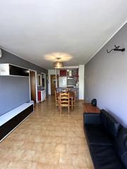 Apartment  De la republica catalana. Apartamento junto al canal y a 10 minutos de la playa de empuria
