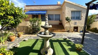 Casa  Del penedes. Casa unifamiliar reformada en mas bosca