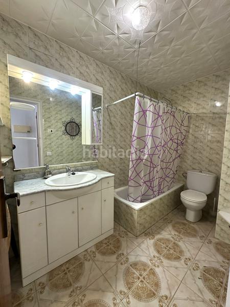 Foto 82728c29-bff7-42bf-86bc-0ac28f18c119. Apartament amb calefacció a Centre Roses