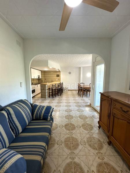 Foto d2228f92-a262-4044-afa5-d754fb652f8f. Apartament amb calefacció a Centre Roses