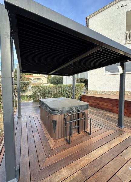 Foto 2da5a814-ba02-4ffb-a069-fa613d2ac54d. Casa con riscaldamento in Nord Roses