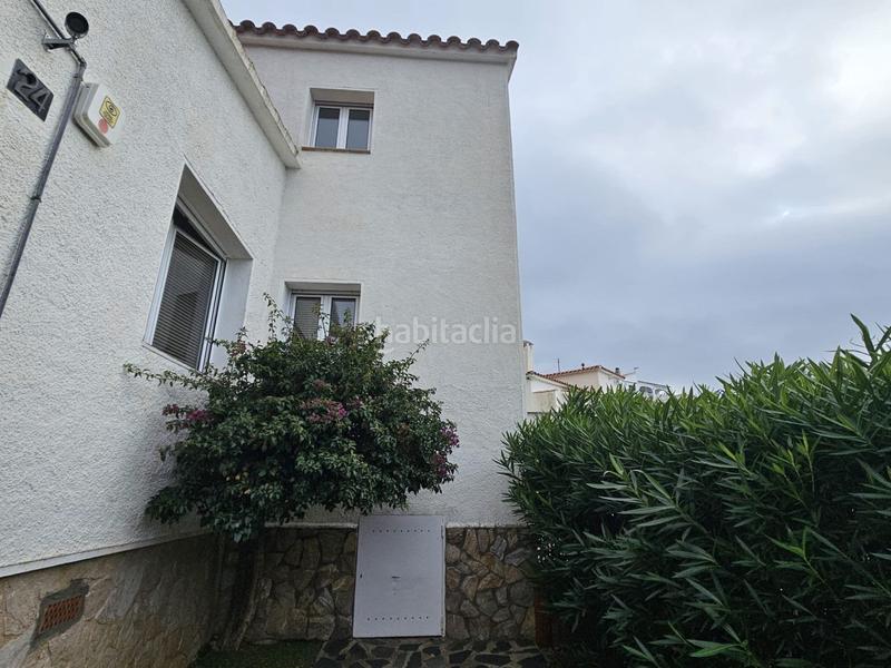 Foto ce6c310b-7917-43c9-a31b-fabc72dfaca7. Casa con riscaldamento in Nord Roses