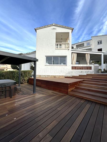 Foto dc9872ba-f9bc-4c0c-a99c-abd9dbf234e7. Casa con riscaldamento in Nord Roses