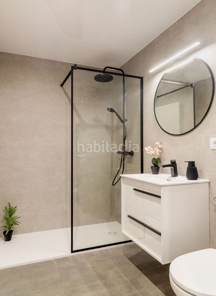 Foto 0676993f-f8b7-432c-b5cb-2db6d8698903. Apartament amb calefacció piscina a Moxó - Sant Mori Empuriabrava