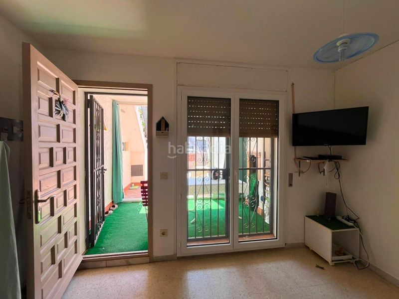 Foto c439127c-39da-4c75-aec1-6d91074e9494. Apartament amb piscina a Puig Rom-Canyelles-Almadrava Roses