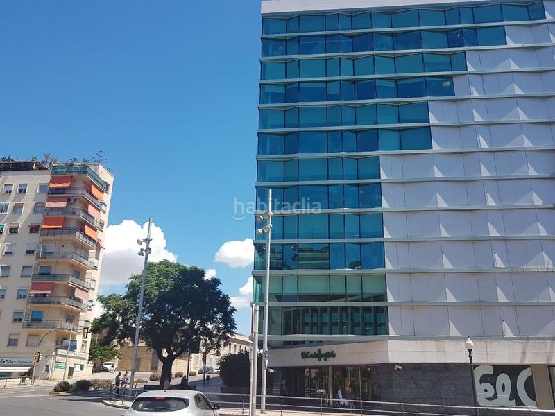 Foto 24457408-5c34-4b16-8f85-fd6053881d82. Local commercial dans rambla president lluís companys 14 dans Tarragona