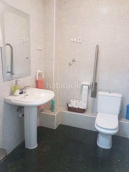 Foto 882c0012-9b89-435c-b080-80412451c174. Local commercial dans rambla president lluís companys 14 dans Tarragona