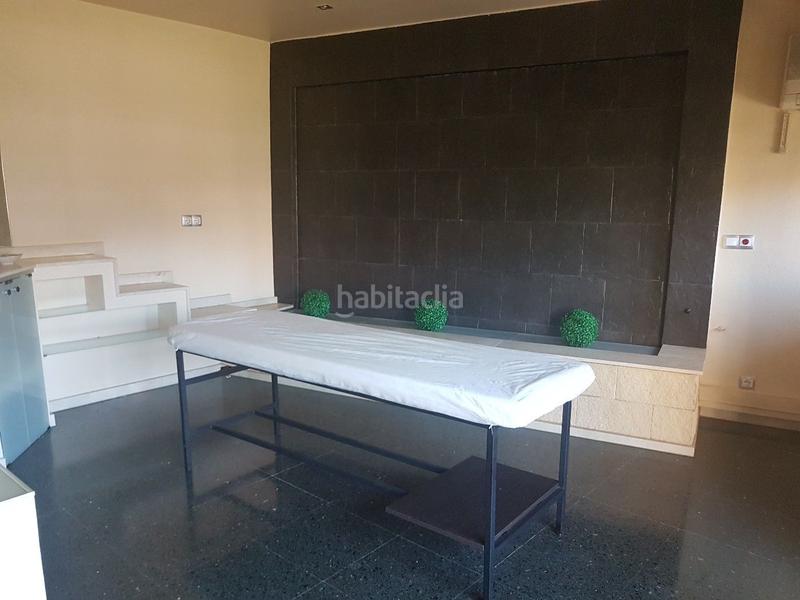 Foto bdc36ae3-ec94-4952-beaa-78f2ed4a3744. Local commercial dans rambla president lluís companys 14 dans Tarragona