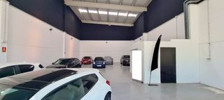 Location Bâtiment à usage industriel à Carretera d'alcolea del pinar 147