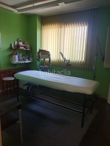 Foto 9be9fe17-8edf-4cf8-a27d-381454563f7e. Local comercial a Nou Eixample Nord Tarragona