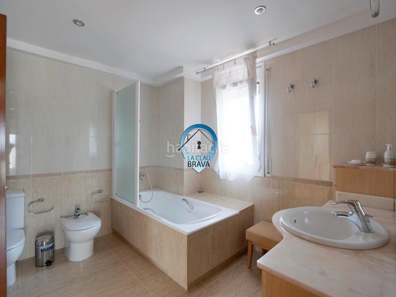 Foto a298f213-a59b-4760-ae48-8f3c245bc5fb. Chalet  de materiales nobles en Fenals, platja d’aro en Platja d´Aro