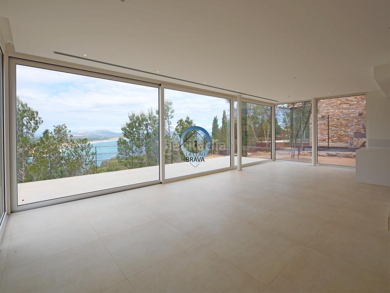 Foto fe9bb0b7-ccab-4b5f-9d08-1b407bbd959e. Chalet villa de lujo de obra nueva en albacsari villas, en Begur