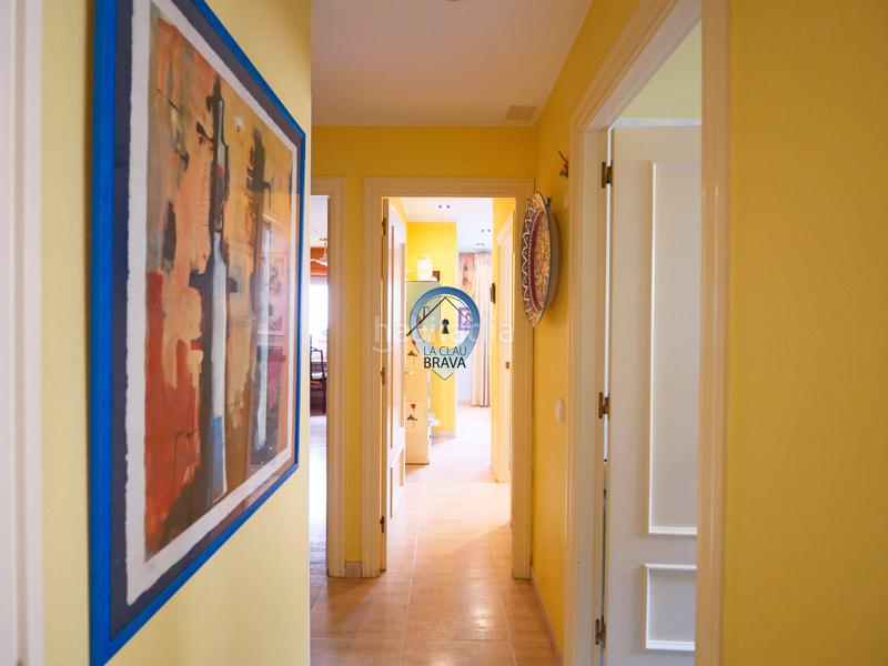 Foto 3d47a628-44d6-433e-81b8-a389a9b77984. Planta baixa amb calefacció a Eixample Sant Feliu de Guíxols